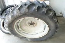 62 - 65 Early Ford 4000 Tractor 801 901 rear back wheel rim and tire