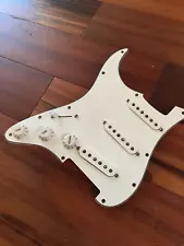 Fender Lefty Left Handed Player Strat Stratocaster Hot 8K Aln 5 Pickup Pickguard