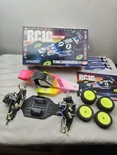 TEAM ASSOCIATED RC10 WORLDS CAR RC CAR IN BOX READ NICE