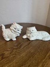 Vintage Pair White Persian Kittens Porcelain Blue Eyes Cats Small Figurines