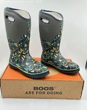 WOMEN'S BOGS WIDE CALF CLASSIC FLOWER RAIN BOOTS GREY SIZE 12 - NWT NEW WITH BOX