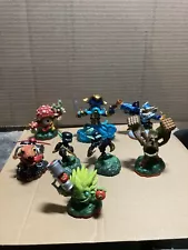 8 Skylander figurines Activision for Xbox 360 Estate Sale Find (Untested)