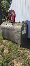 275 Gallon Oil Tank With Pump And Hose Reel