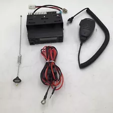 Kenwood Tk-981 Version 2 900mhz Radio With Bracket Power Cord Microphone & Ant