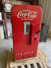 Vintage Vendo 39 Original 1953 Coca Cola Coke Machine All-Red Restorable