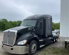 semi trucks for sale