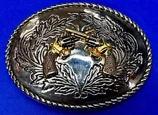 Two Six Shooters Crossed Guns Pistols Western Belt Buckle with rope boarder