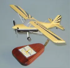 American Champion Bellanca Super Decathlon Private Desk 1/24 Model SC Airplane