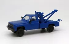 HO Scale Chevrolet Tow Trucks with Wrecker Body - Blue