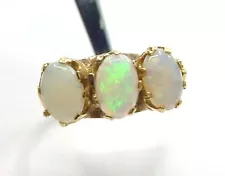 Sale—Classic Vintage Opal 3-Stone 18k Yellow Gold Cocktail Ring