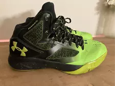 Under Armour size 7 Clutchfit Drive 2 E24 sneakers green black high top