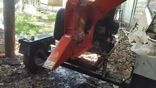 DR PRO WOOD CHIPPER C 163 ON TRAILER 16 HP Briggs & Stratton Vanguard ENGINE