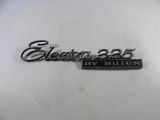 1969 Buick ELECTRA 225 Metal Trunk Lid Emblem 9852374