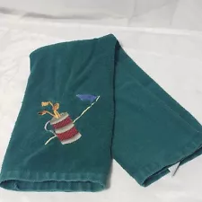 Golf Towel Green with Embroidered golf bag 16x25