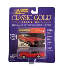 Johnny Lightning Classic Collection 1970 Mercury Cougar Convertible L.E