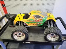 CEN RACING GST 7.7 Nitro 1/8 RC Monster Truck