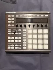 Native Instruments MASCHINE MK2 Groove Production Studio (Black)