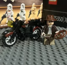 Lego Indiana Jones Minifigure And Motorcycle IAJ001 Comes With Whip