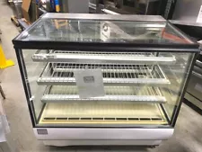 Display Case/ Federal SGD5048 Full Service Refrigerated Showcase/ 50"