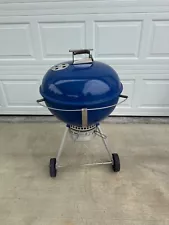 Vintage 1995 Weber Original Kettle Charcoal Grill 22" inch Blue Thermometer