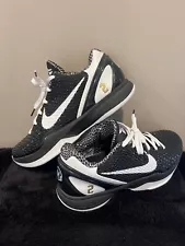 Kobe 6 Protro Mambacita Sweet 16 Size 10.5.