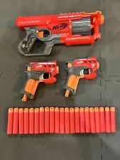 Nerf MEGA Cycloneshock Gun - 2 Bigshock Pistols - 22 Mega Nerf Bullets