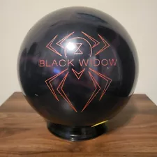 15 LB Used Hammer Black widow 2.0 Bowling Ball