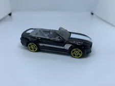 Hot Wheels - 2015 Ford Mustang GT Convertible Cabriolet - Diecast - 1:64 - USED