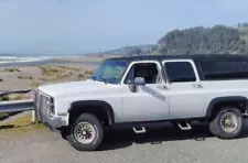 New Listing1987 Chevrolet Suburban V25 CONVENTIONAL