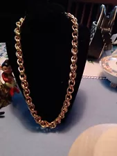 VINTAGE ? HEAVY GOLD CURB CHAIN.