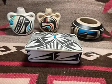 Native American POTTERY LOT