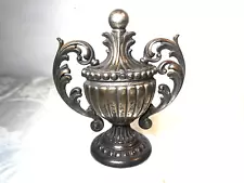 Antique Cast Iron Craw Wood Parlor Stove Finial in Old Finish