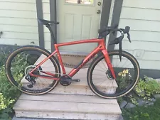 2021 Specialized Diverge Pro 56cm FRAMESET needs minor carbon repair gravel