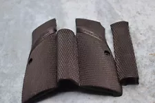 Pachmayr Signature Black Rubber Grip for Browning Hi-Power 9mm Pistol