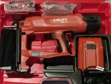 Hilti BX 3 battery actuated nail fastener tool set ME 02 in HILTI PLASTIC CASE.