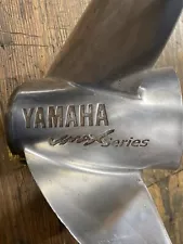 YAMAHA VMAX SERIES T1 Original 25-T1 15-1/8 3 Blade Stainless Steel Prop