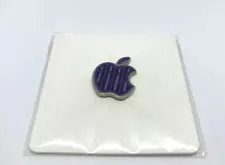 [Not for sale] Apple Store Kyoto Opening Commemorative Pin Badge & Sticker