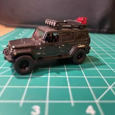 Auto World 1:64 Jeep Off-road Package