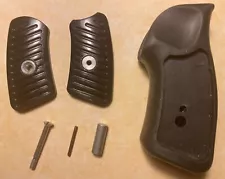 RUGER SP101 Factory Rubber Grip with Black Plastic Inserts