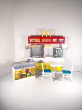 Vtg Barbie McDonald's Restaurant Fun Time Play Set - Counter, Table, Chairs