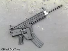 1/6 Scale Toy Den Of Thieves - Scar-L Assault Rifle