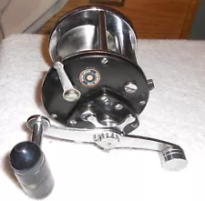 Vintage Penn 210 Level wind High Speed Fishing Reel