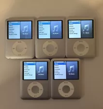 Lot of 5X Apple iPod Nano 3rd Generation 4GB - Silver - Dead Pixels on LCD