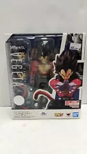 Bandai S.H. Figuarts Super Saiyan 4 Vegeta and Goku SSJ4 GT Dragon Ball Z