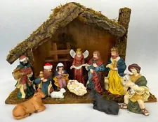 Vintage 11 PC Porcelaine Nativity Set with Wooden Creche Holiday Expressions