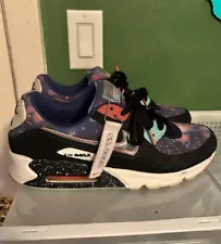 Size 10.5 - Nike Air Max 90 Supernova 2020