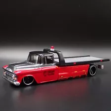 1957 CHEVY CHEVROLET FLATBED RAMP TRUCK TOW TRUCK 1:64 SCALE DIECAST MODEL CAR