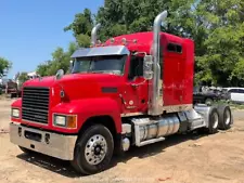 2017 Mack Pinnacle T/A Truck Tractor Sleeper MP8 13-Speed M/T Semi 505HP bidadoo