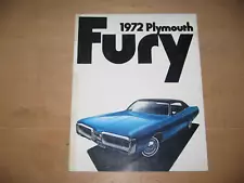 PLYMOUTH FURY 1972 DEALER SALES BROCHURE (20) pages of the 1972 car model