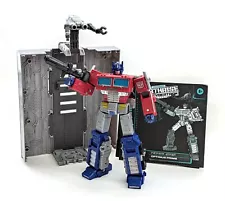 2020 Transformers WFC Earthrise Autobot Optimus Prime Figure WFC-E11 Complete